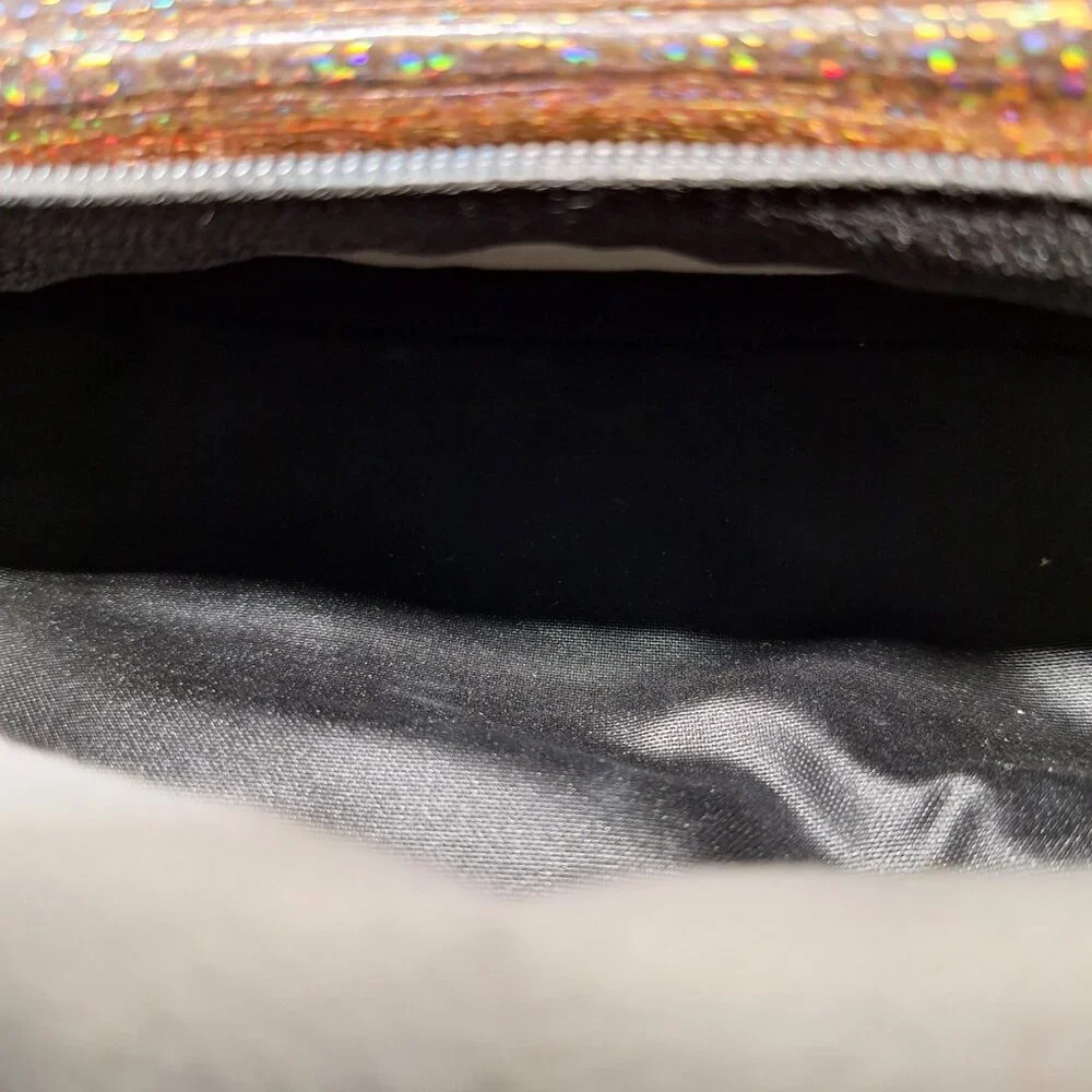 Vibedration Sling/Fanny Pack - Pink - Used - Picture 7 of 15